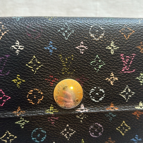 Loius Vuitton Wallet - Picture 6 of 14